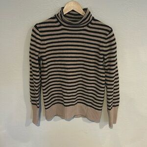 JCrew wool and cashmere sweater, tan and black, size XS